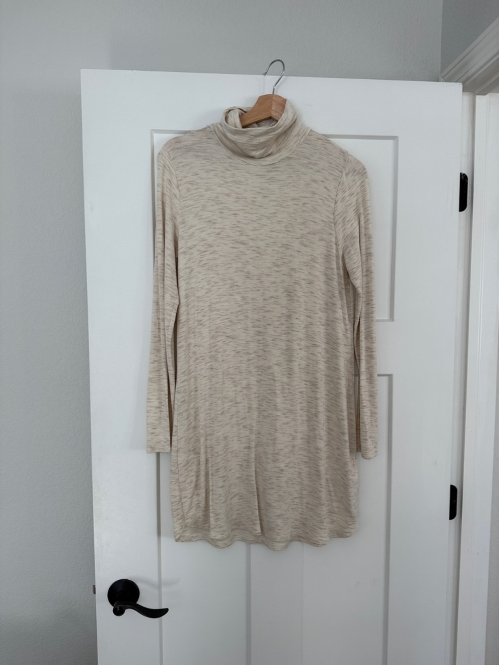 Abercrombie & Fitch Oatmeal Turtleneck Tunic/Dress